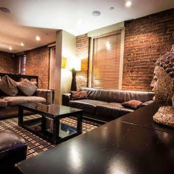 Auberge de jeunesse Broadway & *